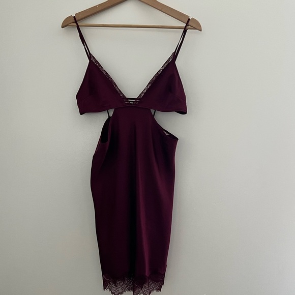 VICTORIAS SECRET | Lace Trim Slip Lingerie Dress - Picture 1 of 8